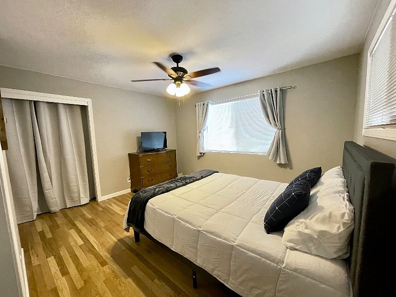 Furnished Finder property 449790_3 photo 12