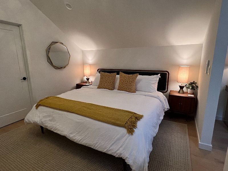 Furnished Finder property 449796_1 photo 31