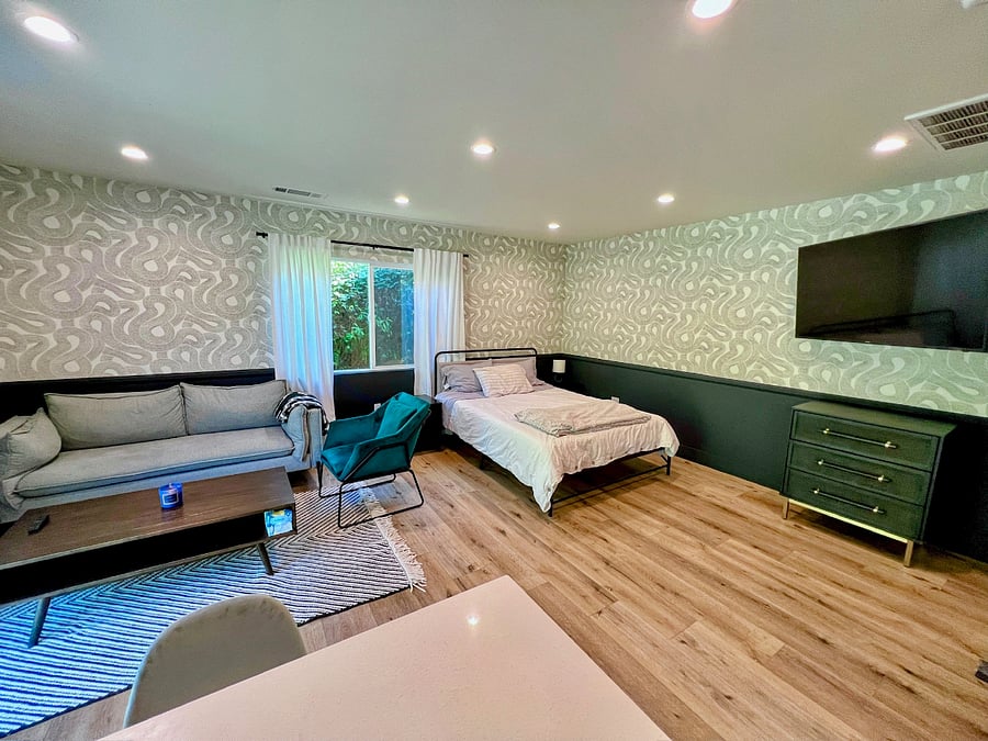 Furnished Finder property 449939_1 photo 7
