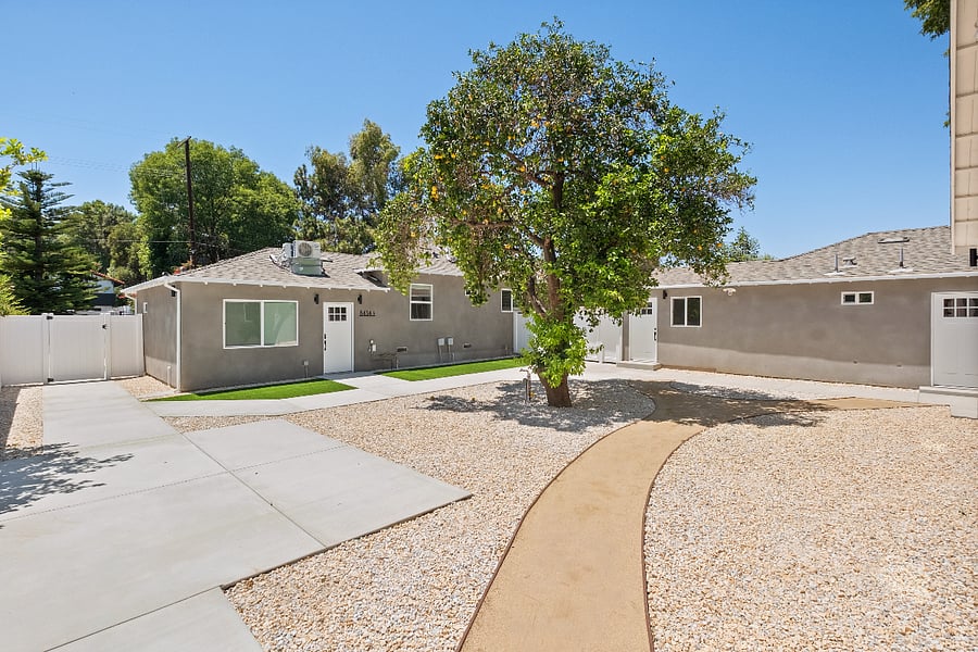 Furnished Finder property 449966_1 photo 12