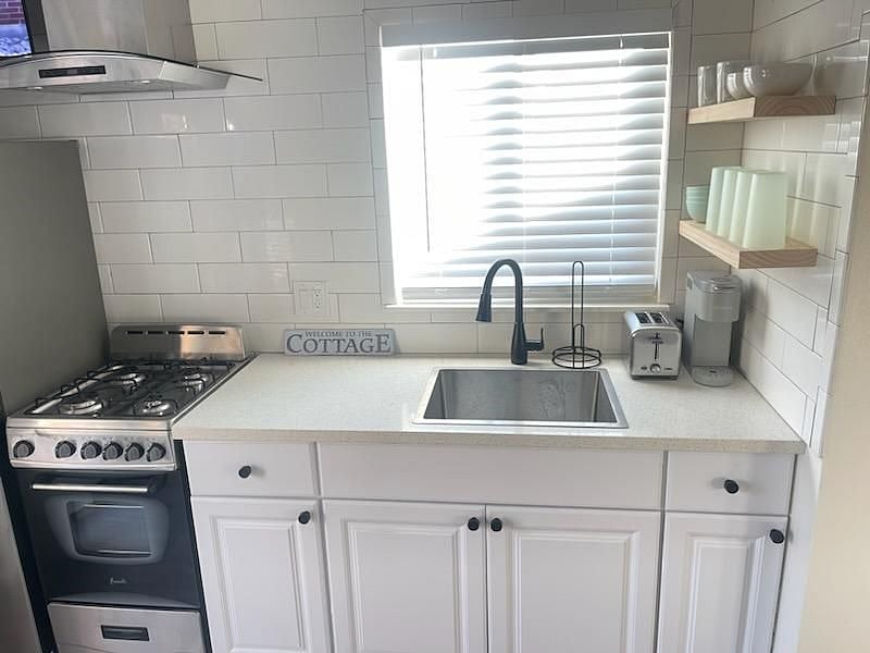 Furnished Finder property 449972_1 photo 6