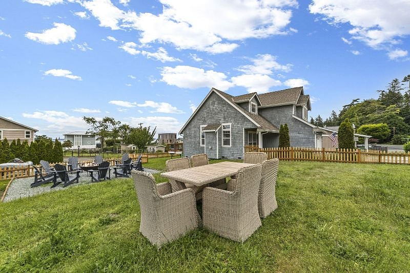 Furnished Finder property 450024_1 photo 22