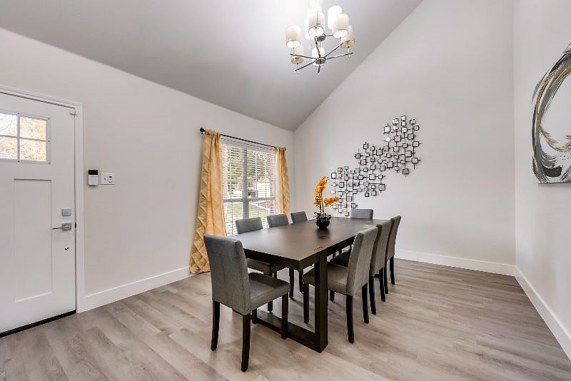 Furnished Finder property 450101_1 photo 10