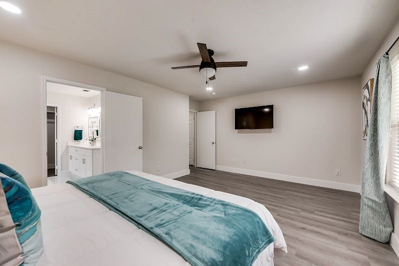 Furnished Finder property 450101_1 photo 13