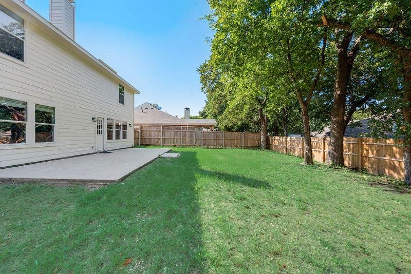 Furnished Finder property 450101_1 photo 25