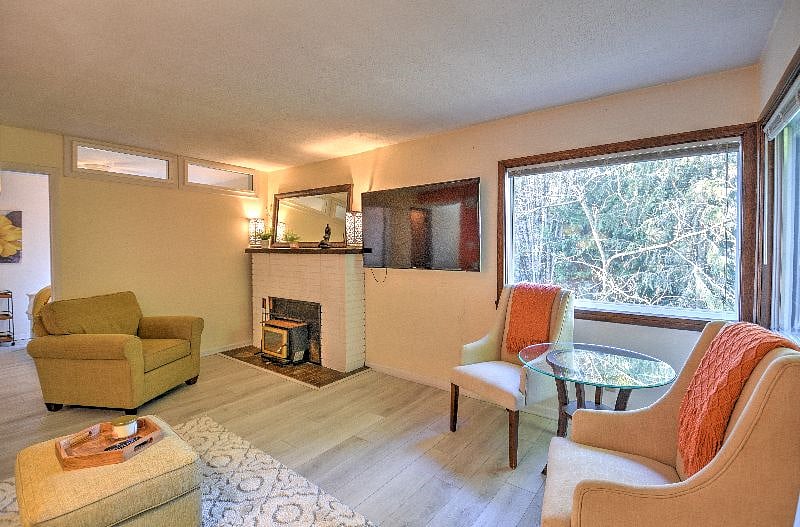 Furnished Finder property 450114_1 photo 3