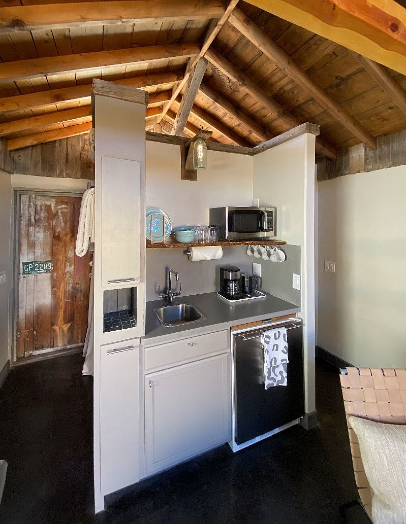 Furnished Finder property 450121_1 photo 3