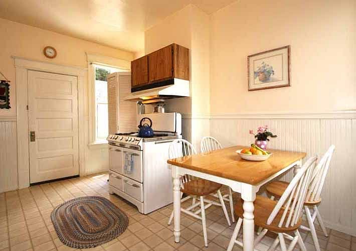 Furnished Finder property 450128_1 photo 3
