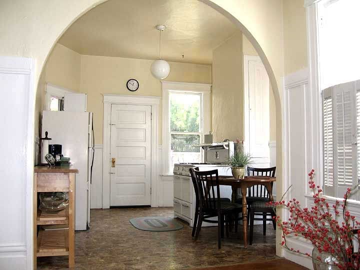 Furnished Finder property 450128_2 photo 6
