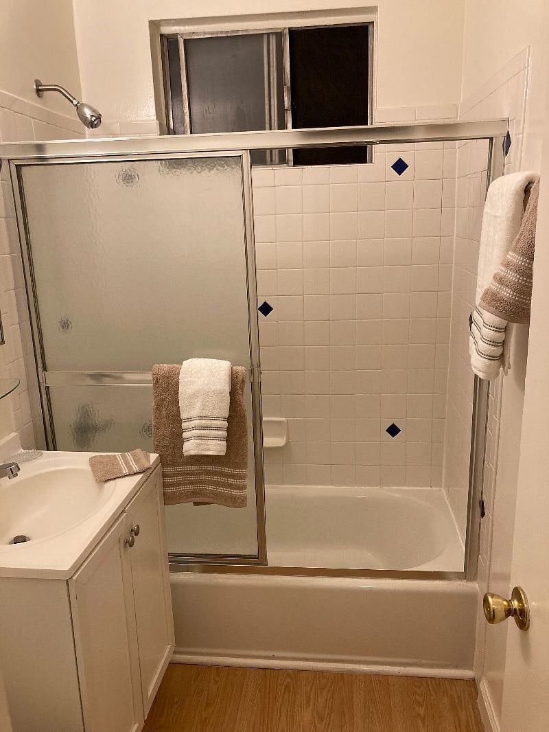 Furnished Finder property 450135_1 photo 8