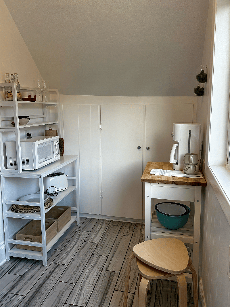 more kitchen