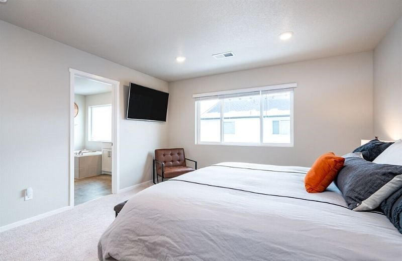 Furnished Finder property 450164_1 photo 21