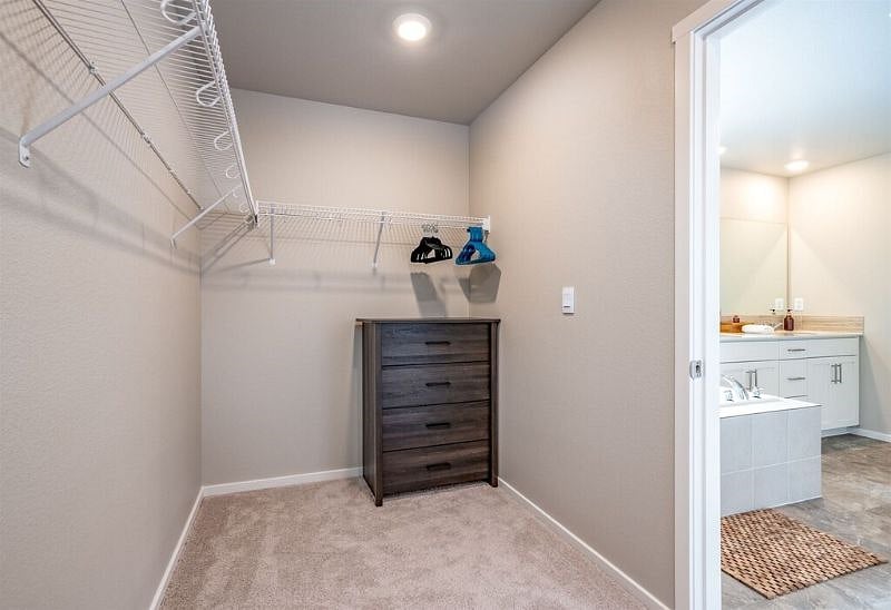 Furnished Finder property 450164_1 photo 22