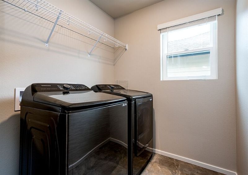 Furnished Finder property 450164_1 photo 31