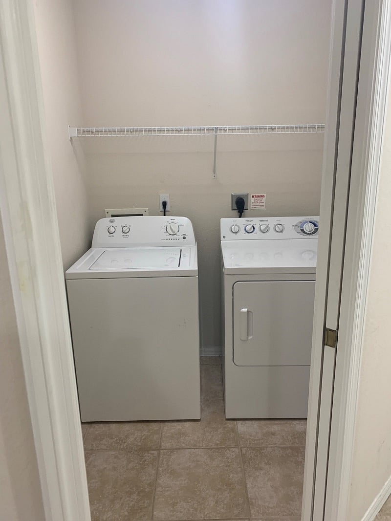 Furnished Finder property 450173_1 photo 21