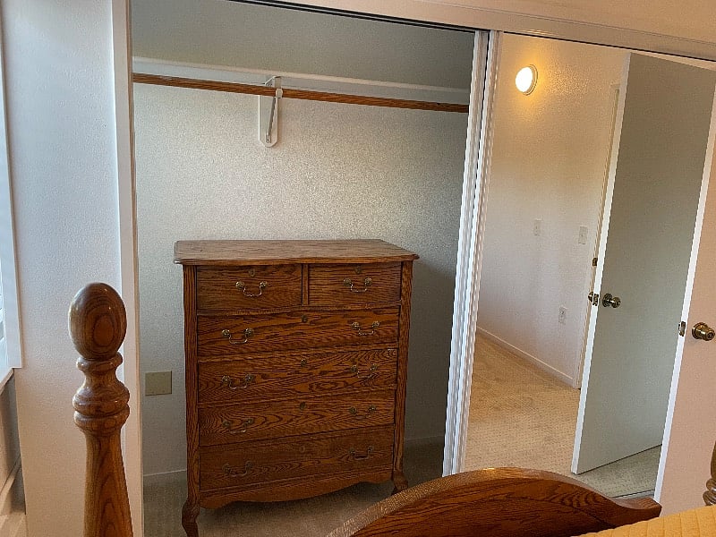 Gap 1 Bedroom 1 Bath Full length Mirror