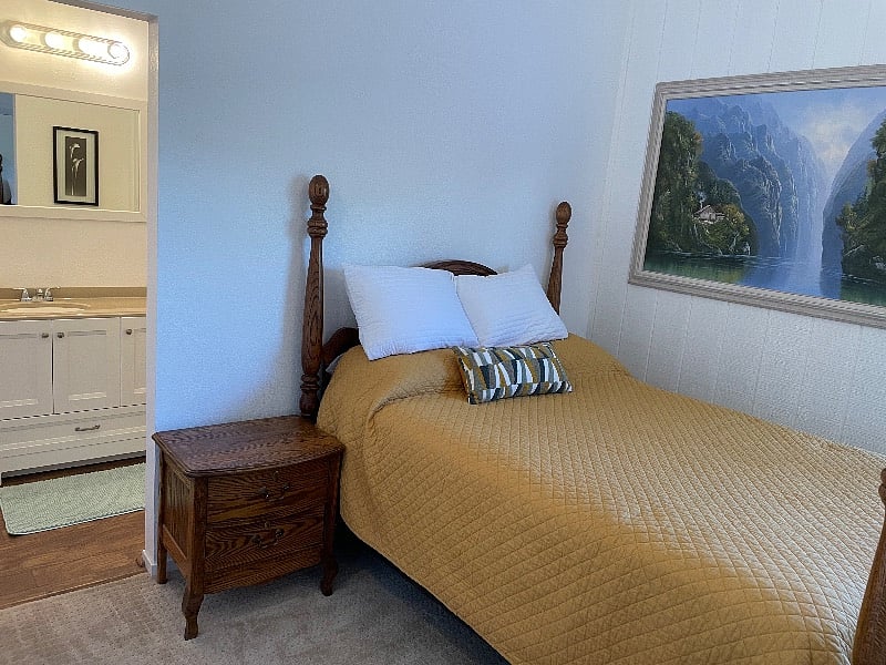 Gap 1 Bedroom 1 Bath Queen size bed with side table large closet