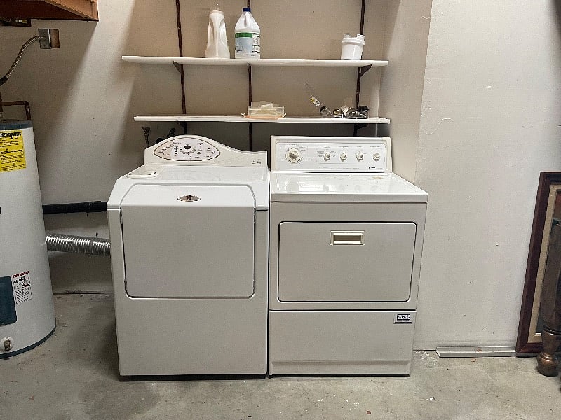 1 Bedroom 1 Bath and Gap too Shared Laundry I have updated the laundry units but haven't undated the pictures will do so in the future they are newer units in the last couple years