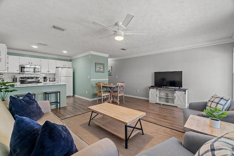Furnished Finder property 450212_1 photo 8