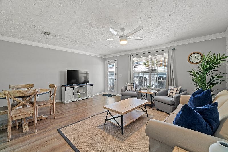 Furnished Finder property 450212_1 photo 9