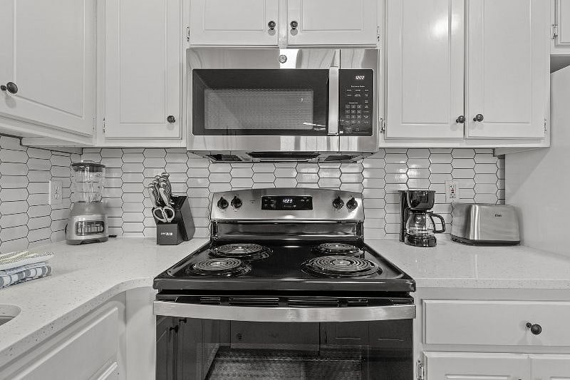Furnished Finder property 450212_1 photo 12