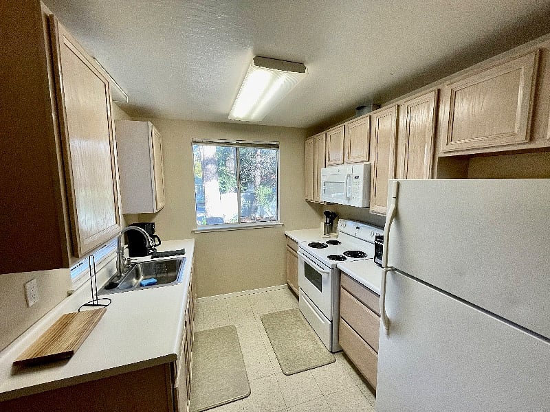 Furnished Finder property 450222_1 photo 7