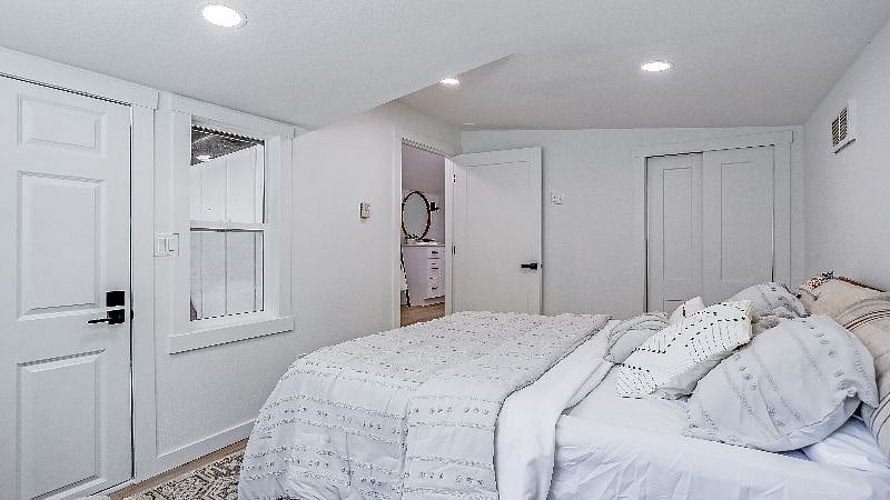 Furnished Finder property 450278_1 photo 11