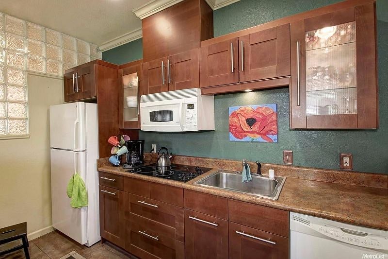 Furnished Finder property 450280_1 photo 5