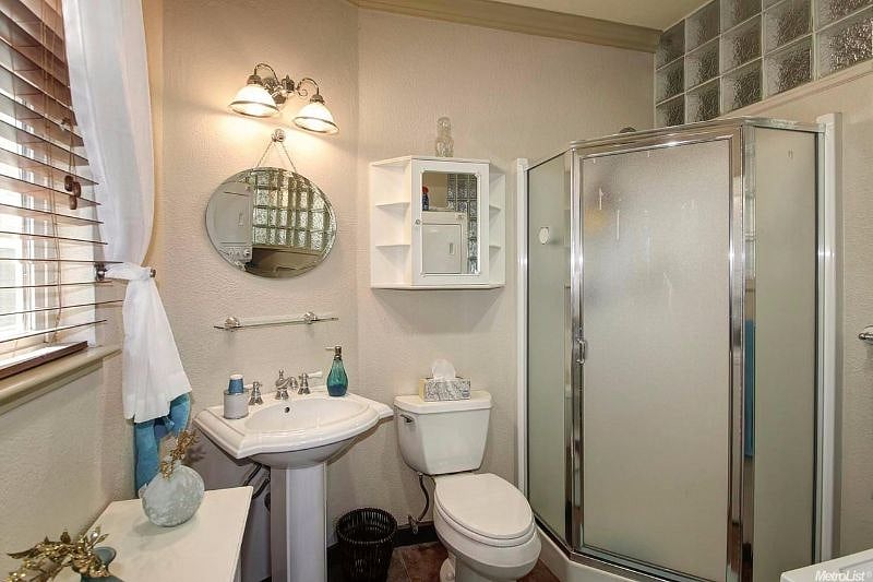 Furnished Finder property 450280_1 photo 11