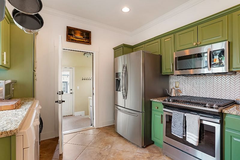 Furnished Finder property 450287_1 photo 6