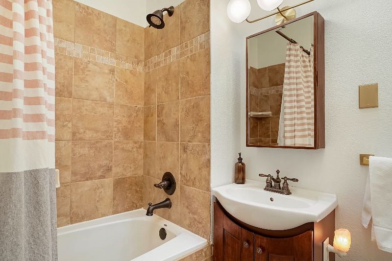 Furnished Finder property 450287_1 photo 10