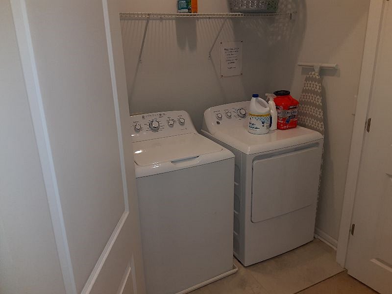 Furnished Finder property 450304_1 photo 6