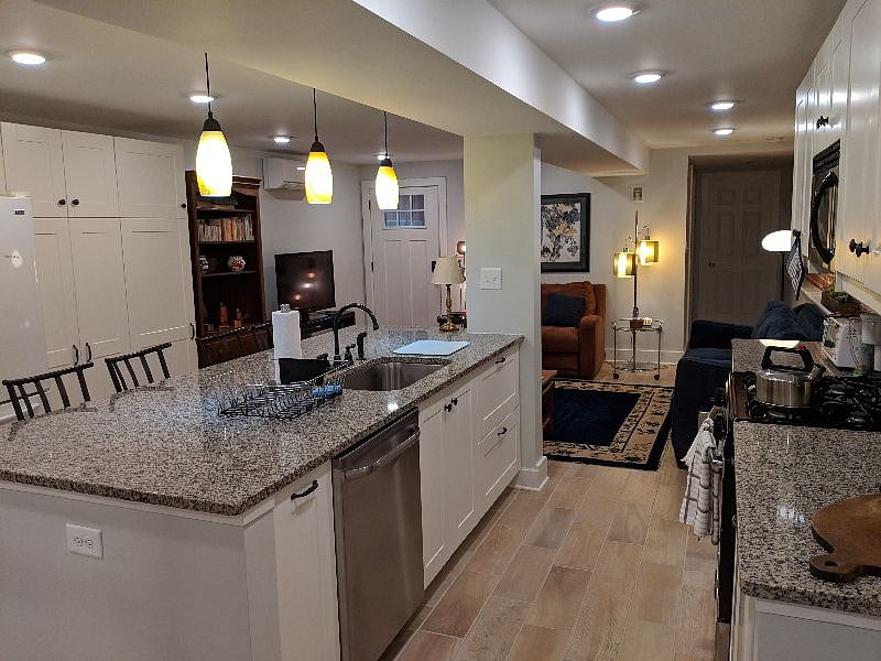 Furnished Finder property 450317_1 photo 4