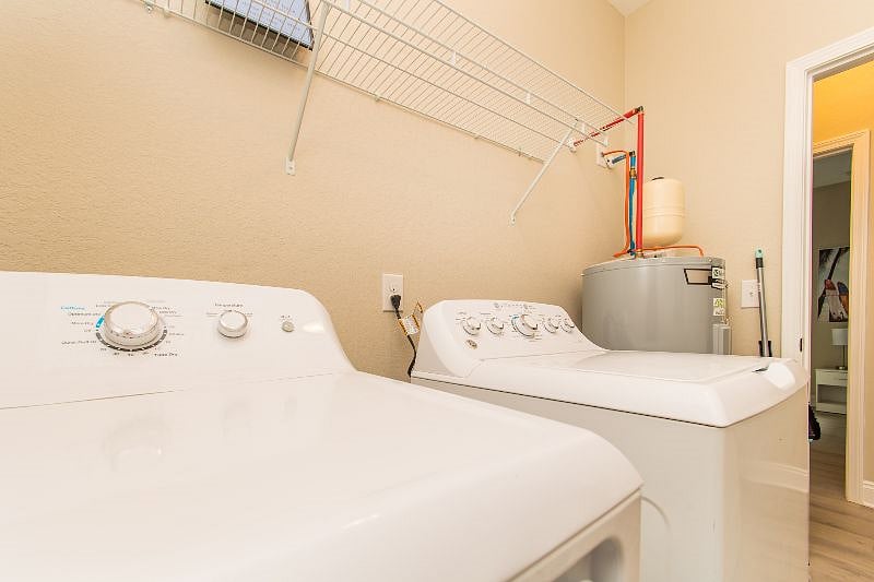 Furnished Finder property 450352_1 photo 10