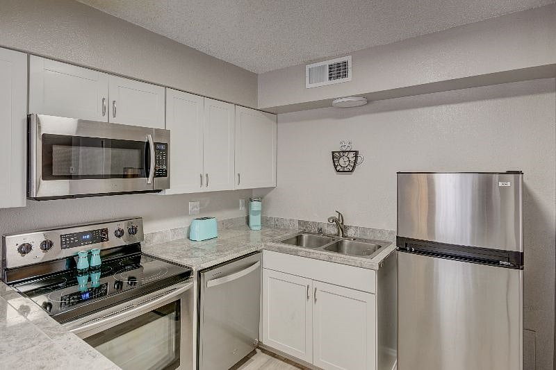 New full size refrigerator added!