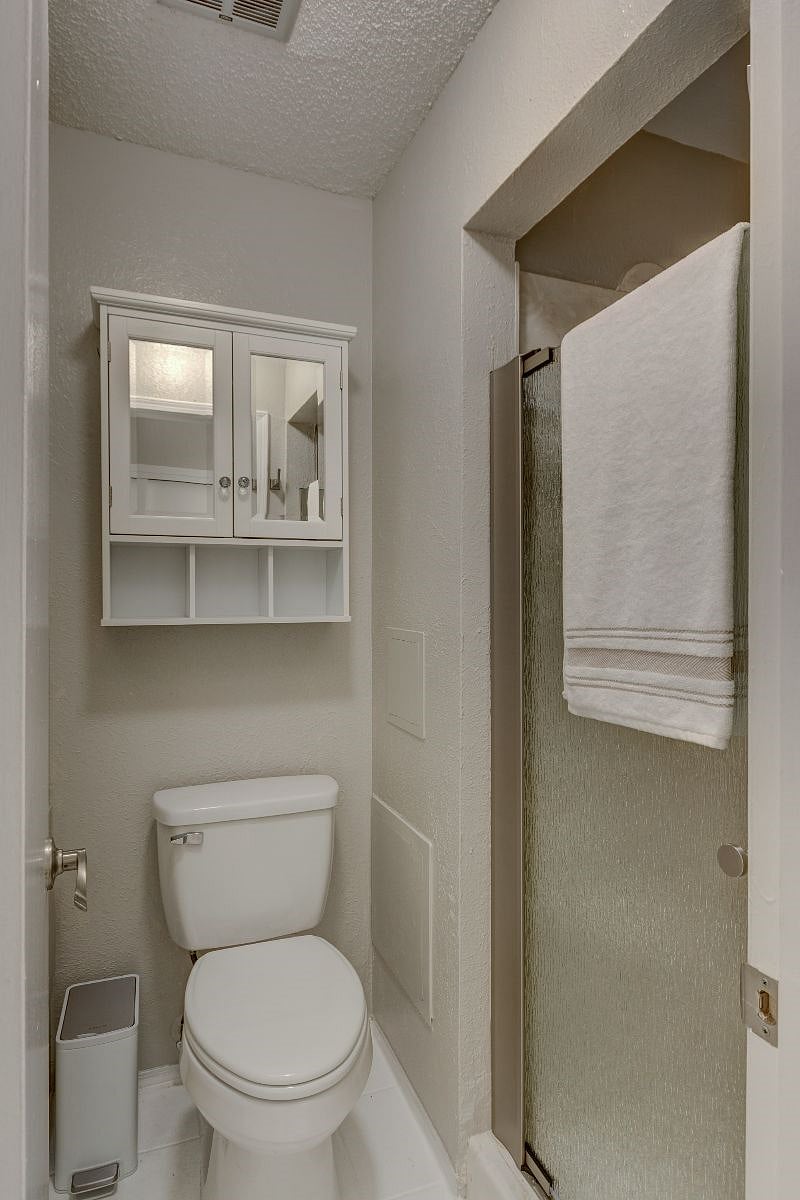 Furnished Finder property 450362_1 photo 21