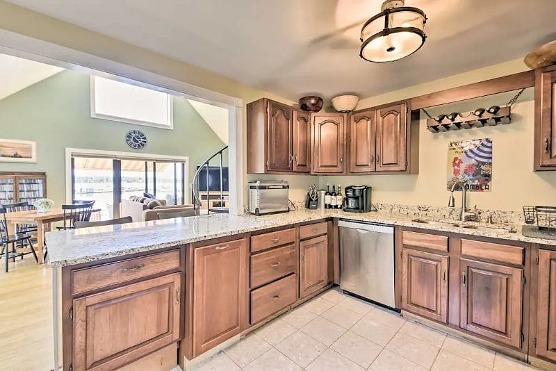 Furnished Finder property 450394_1 photo 11