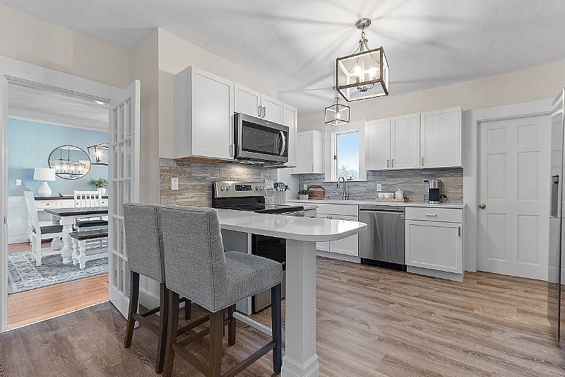 Furnished Finder property 450396_1 photo 8