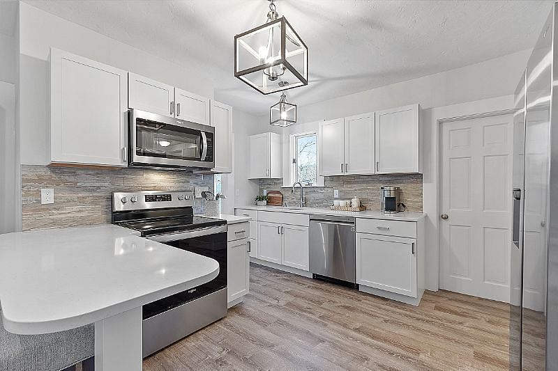Furnished Finder property 450396_3 photo 5