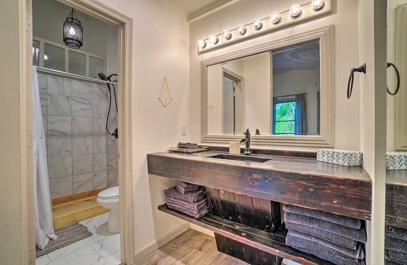En-Suite Bathroom | Custom Handmade Vanity