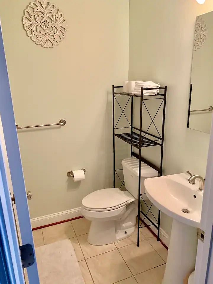 hallway full bathroom