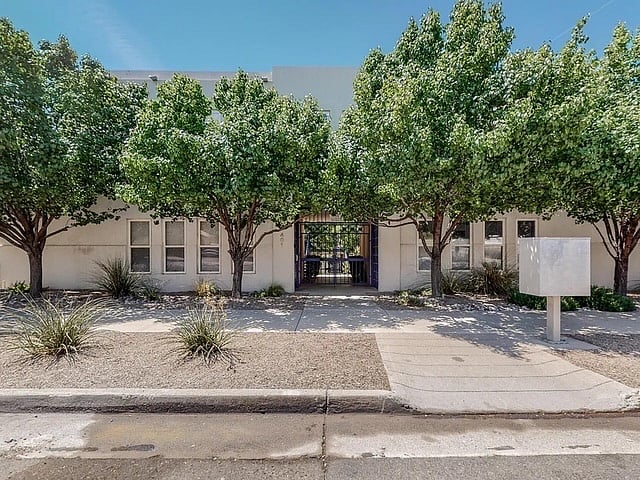 Furnished Finder property 450547_1 photo 11