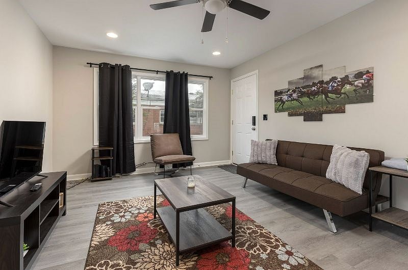 Furnished Finder property 450553_1 photo 3