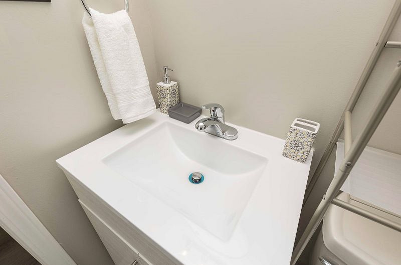 Furnished Finder property 450553_1 photo 30