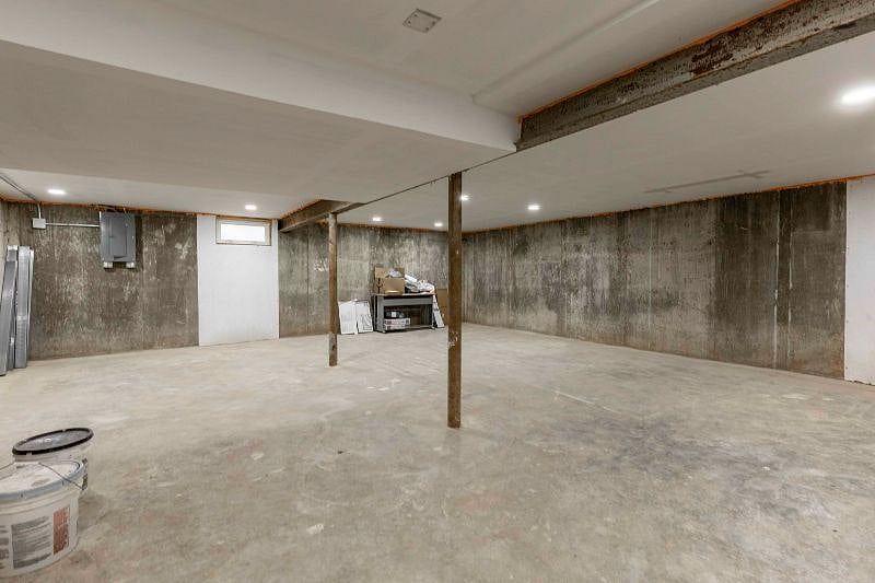 basement common area