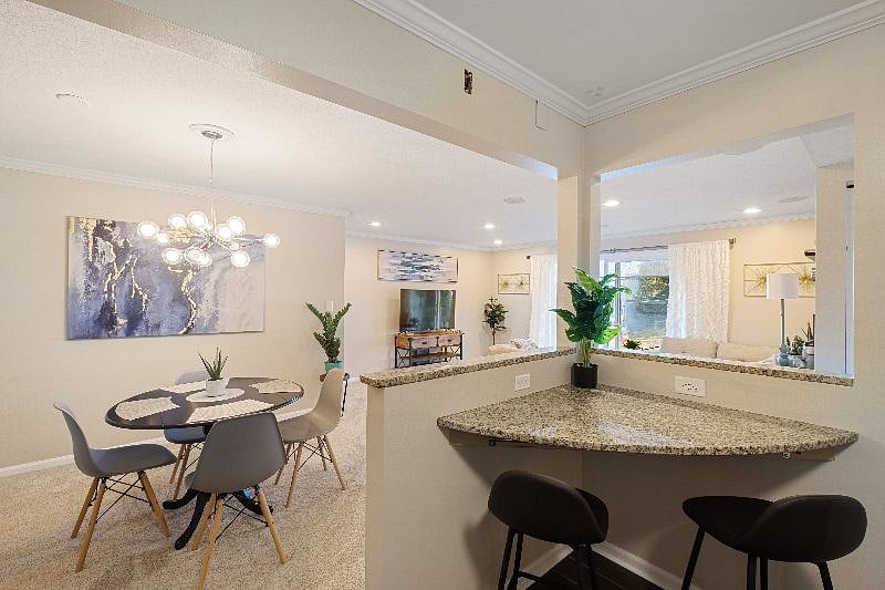 Furnished Finder property 450683_3 photo 12