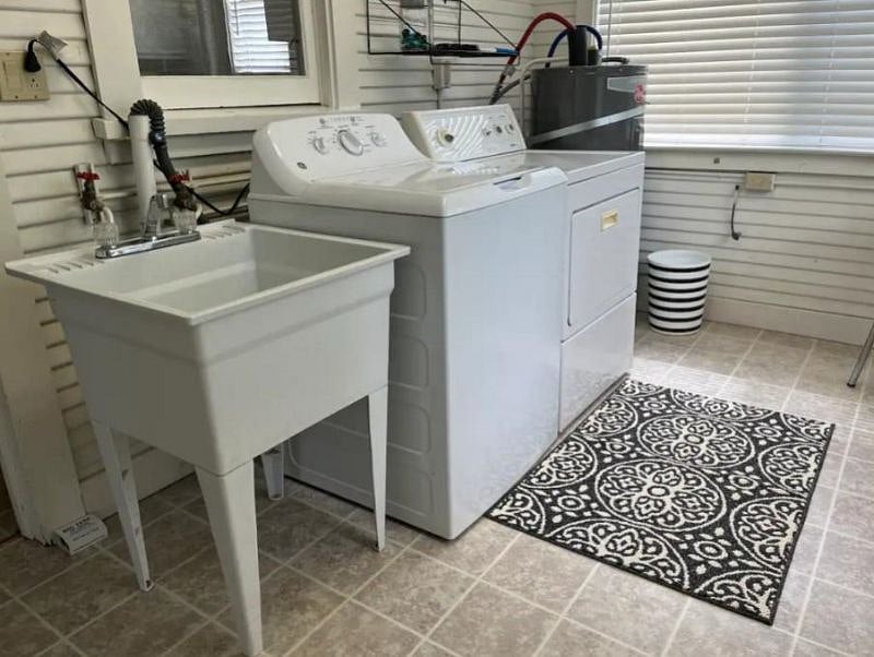 Furnished Finder property 450686_1 photo 18
