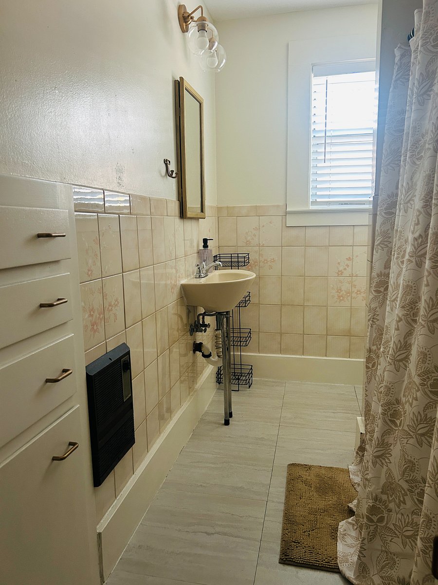 Furnished Finder property 450686_1 photo 12