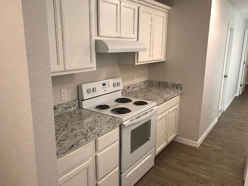 Furnished Finder property 450724_1 photo 9