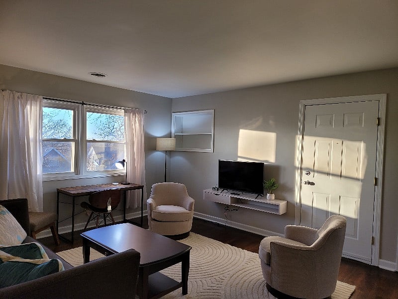 Furnished Finder property 450763_1 photo 4